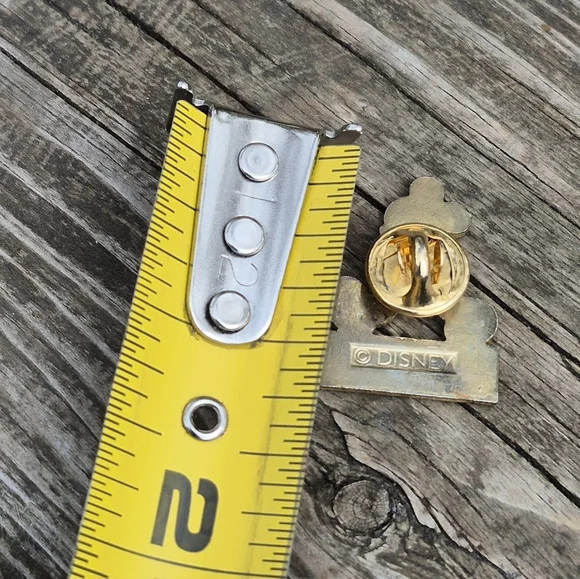 Mickey Mouse Enamel Pin - Picture 7 of 16